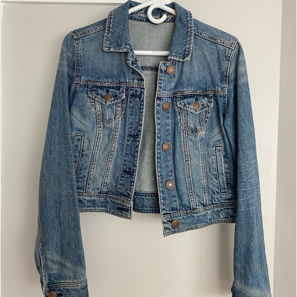 Women’s Short Jean Jacket
